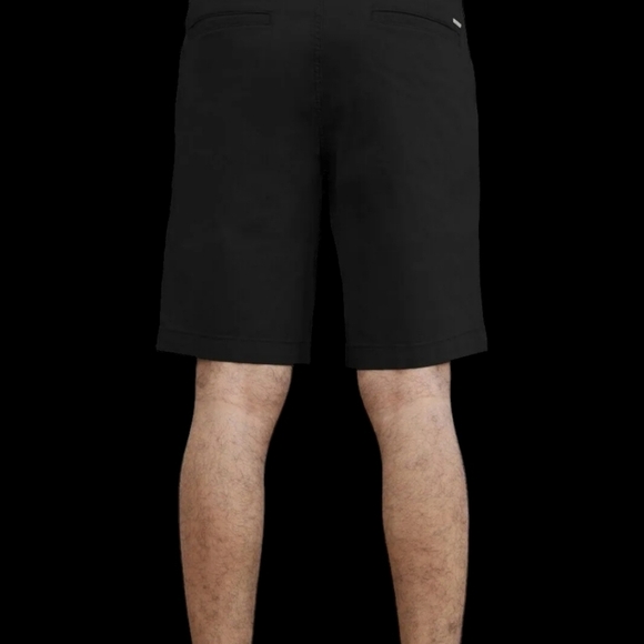 NWT Amazon Essential 42W black golf shorts - Picture 15 of 15